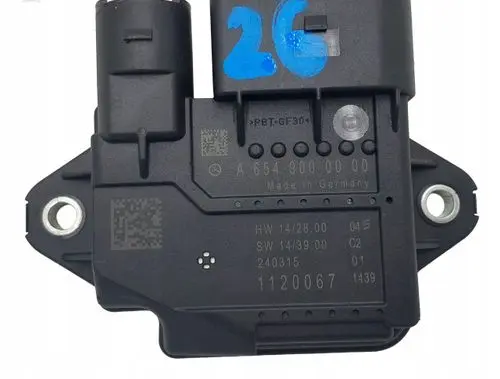 Mercedes-Benz E W211 Charging relay A6549000000