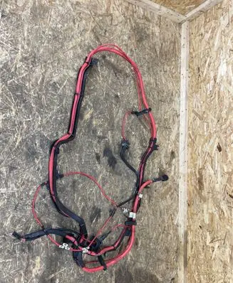 Positive cable (battery)
