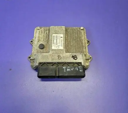 Opel Corsa D Engine control unit/module 55568382 55568382KY