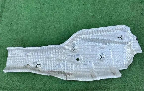 Volkswagen Amarok Exhaust heat shield 2H0825725A GA02 AL995