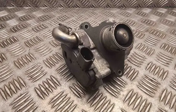 Volkswagen PASSAT B8 EGR valve 04L131501 04L131501R 04L131501RV110