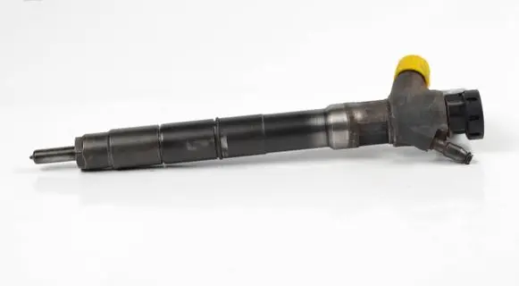 Volkswagen Golf Plus Fuel injector 28370681 0175629015H D004D4