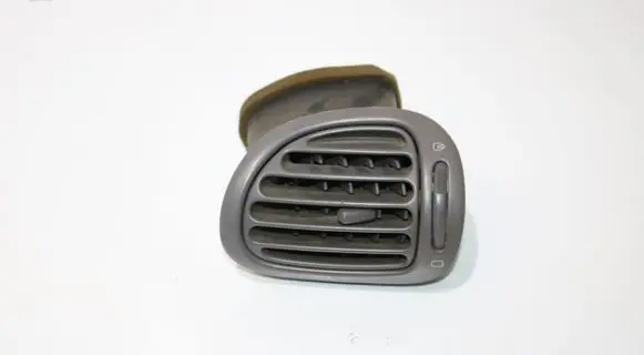 Peugeot 206 Dashboard side air vent grill/cover trim