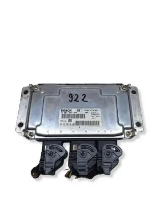 Peugeot 307 Engine control unit/module 0261207474 9643840680