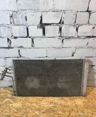 Mercedes-Benz Vito Viano W639 A/C cooling radiator (condenser)
