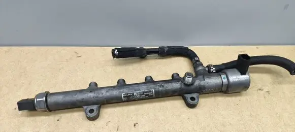 Mercedes-Benz C W204 Fuel main line pipe A6510700595