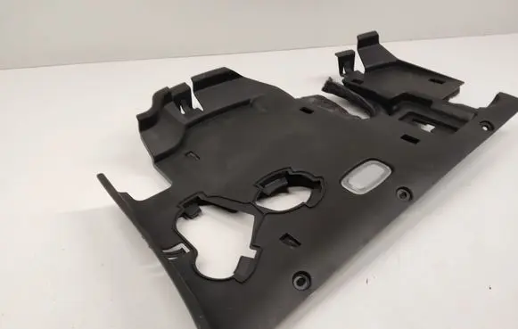 Dashboard lower bottom trim panel
