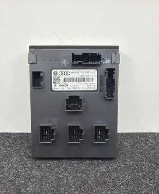 Audi A7 S7 4G Comfort/convenience module 4H0907063BF F005V01183 4H0907063F