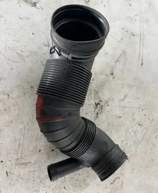 Skoda Superb B6 (3T) Air intake hose/pipe 3c0129654p