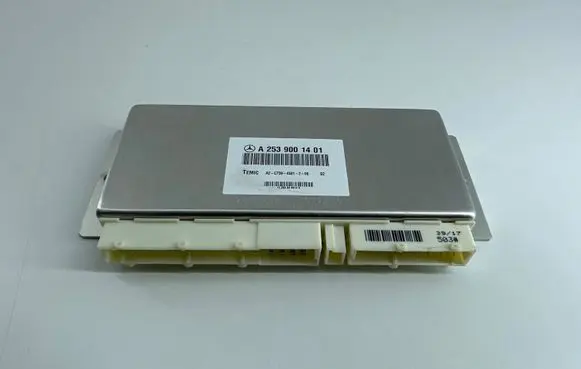 Mercedes-Benz GLC X253 C253 Air suspension control unit module (rear) A2539001401 982835 A2C7394581200