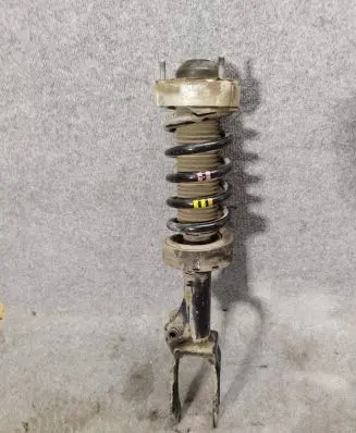 Volkswagen Touareg II Front shock absorber with coil spring