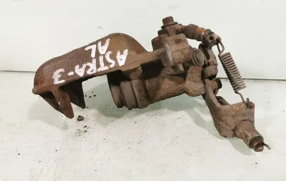Opel Astra J Rear brake caliper