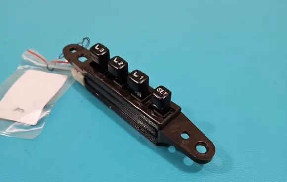 Toyota Land Cruiser (J200) Seat control switch 15C181LH IMPRK1429806