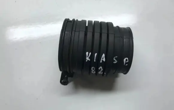 KIA Sportage Air intake hose/pipe 281382E200