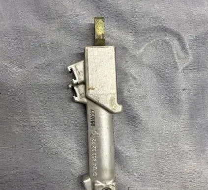 Mercedes-Benz E W124 Convertible roof main ram cylinder 1248000272