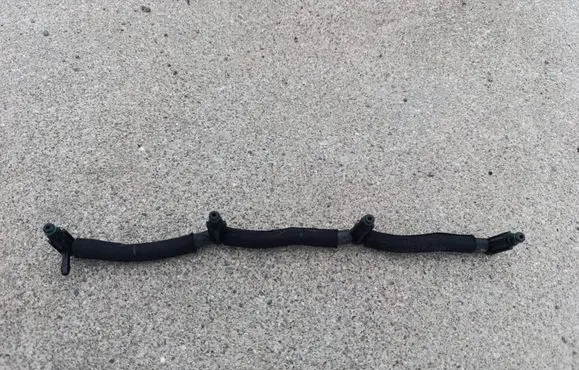 Fuel return line/hose
