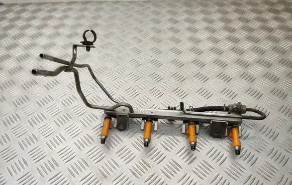 Suzuki Jimny Fuel injectors set 