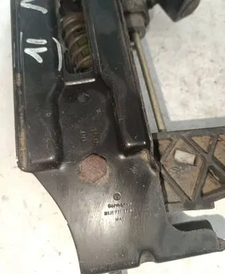 Volkswagen Golf IV Clutch pedal 1J1721370