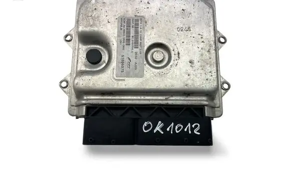 Alfa Romeo Mito Engine control unit/module ECU 51886075