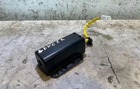 Mitsubishi Lancer X Passenger airbag on/off switch 8610A054