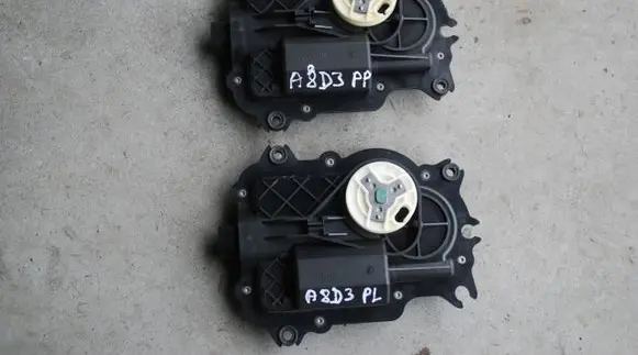 Audi A8 S8 D3 4E Front door soft close latching motor 4E0837059
