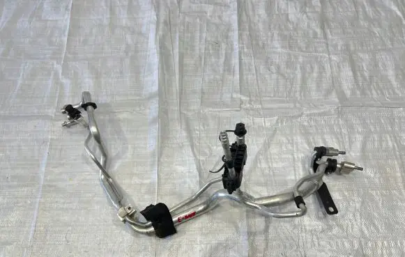 Jaguar E-Pace Air conditioning (A/C) pipe/hose K8D219A834BC