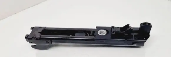 Volkswagen PASSAT B6 Seat belt adjustment rail 92318000000 1T0857319 0031277