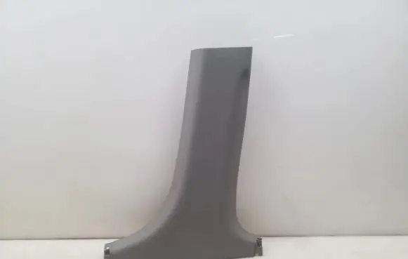 Nissan X-Trail T30 (B) pillar trim (bottom) 769158H311