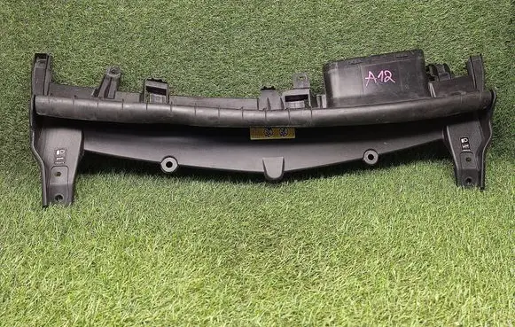 Mercedes-Benz GLC X253 C253 Top upper radiator support slam panel A2535001100