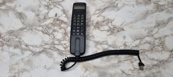 BMW 5 E34 Phone 910RZLB687 SCN2704B