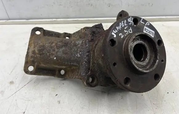 Fiat Ducato Front wheel hub spindle knuckle 1317803080