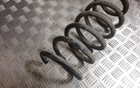 Opel Vivaro Front coil spring