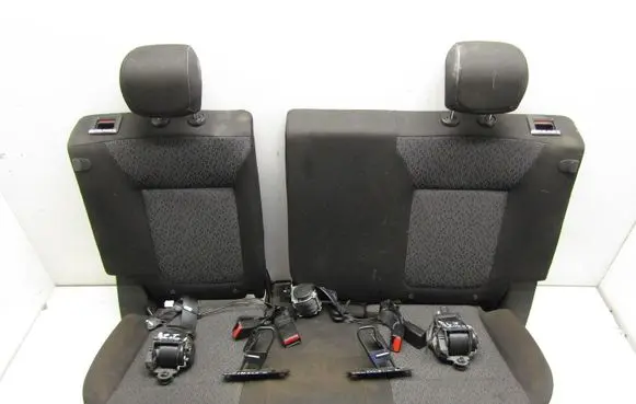 Opel Crossland X Second row seats 
