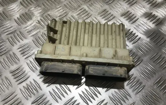 Opel Astra G Coolant fan relay 09131731 id252618 09131731id252618