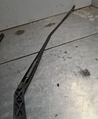 Peugeot Boxer Windshield/front glass wiper blade A065