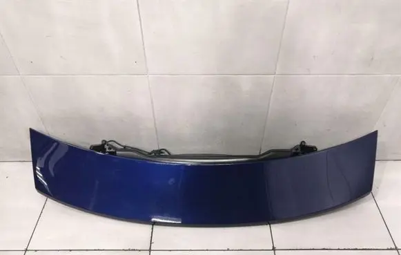 Porsche Taycan 9J1 Tailgate/trunk spoiler 9J1827204A