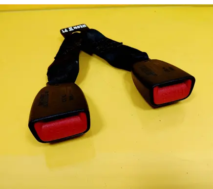 Rear seatbelt buckle