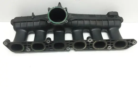 Volvo XC60 Intake manifold 7G9N9424AD 70308624