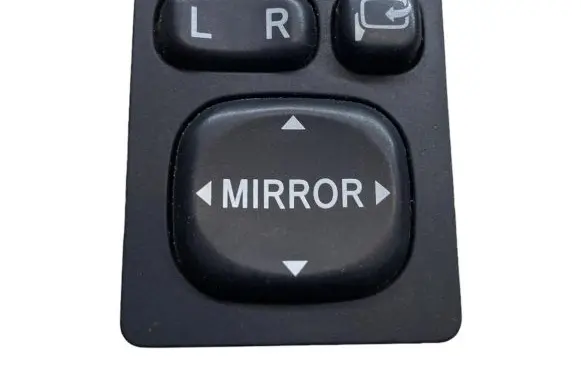 Toyota RAV 4 (XA30) Wing mirror switch 769747B 183575