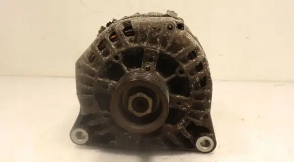 Citroen C4 I Generator/alternator 9639396580