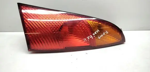 Ford Focus Rear/tail lights 1M5113404AD