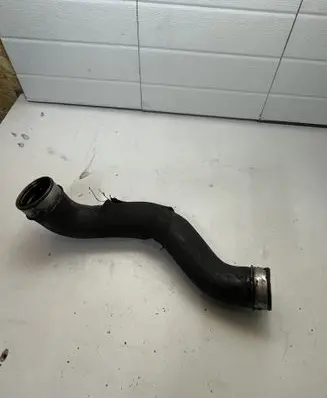 Mercedes-Benz E W211 Intercooler hose/pipe