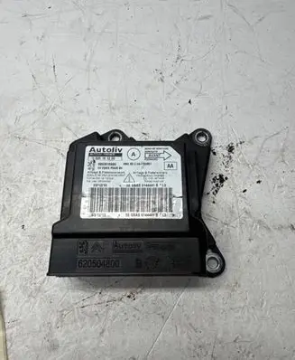 Peugeot Partner Other devices 9803916880
