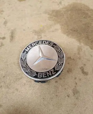 Mercedes-Benz C AMG W205 Original wheel cap A1714000125