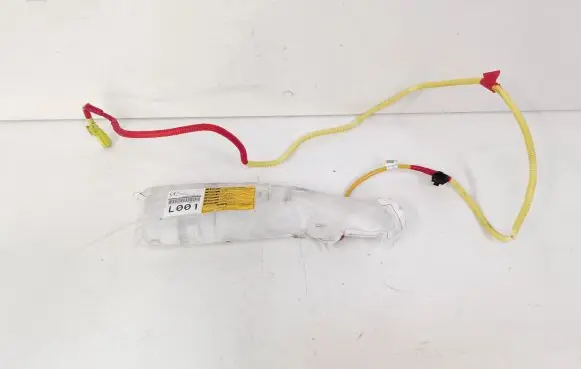 Toyota Prius c Seat airbag 7392052230D