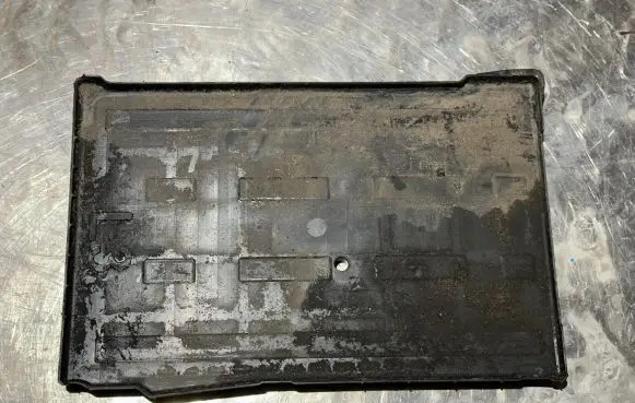 Peugeot 308 Battery tray 9806108580