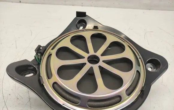 Mercedes-Benz C W205 Subwoofer speaker A2058201500 12344347 11072018