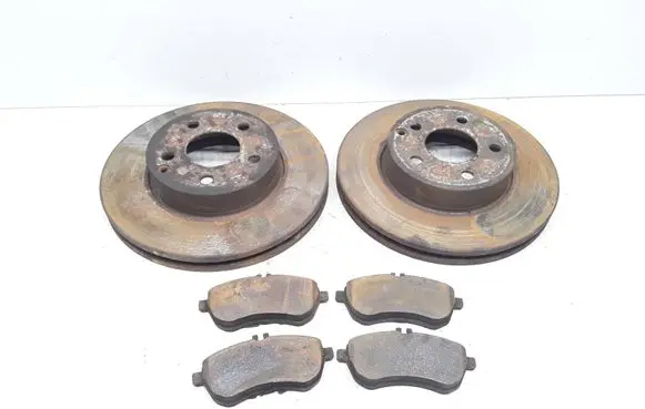 Mercedes-Benz E W212 Front brake disc 