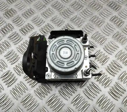 Volkswagen Golf VIII ABS Pump 5WA614517BG 10091803463