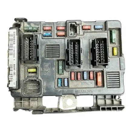 Citroen C2 Fuse module 9650618280